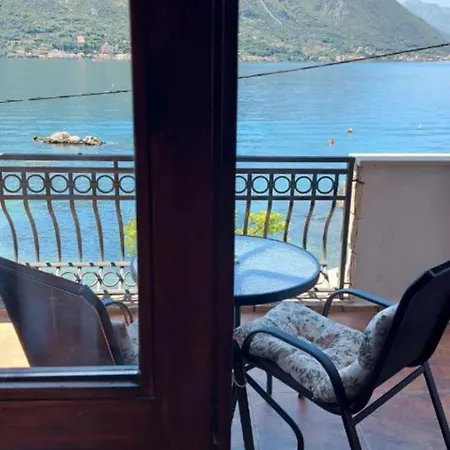 Jokovic Accommodation Kotor Exterior photo